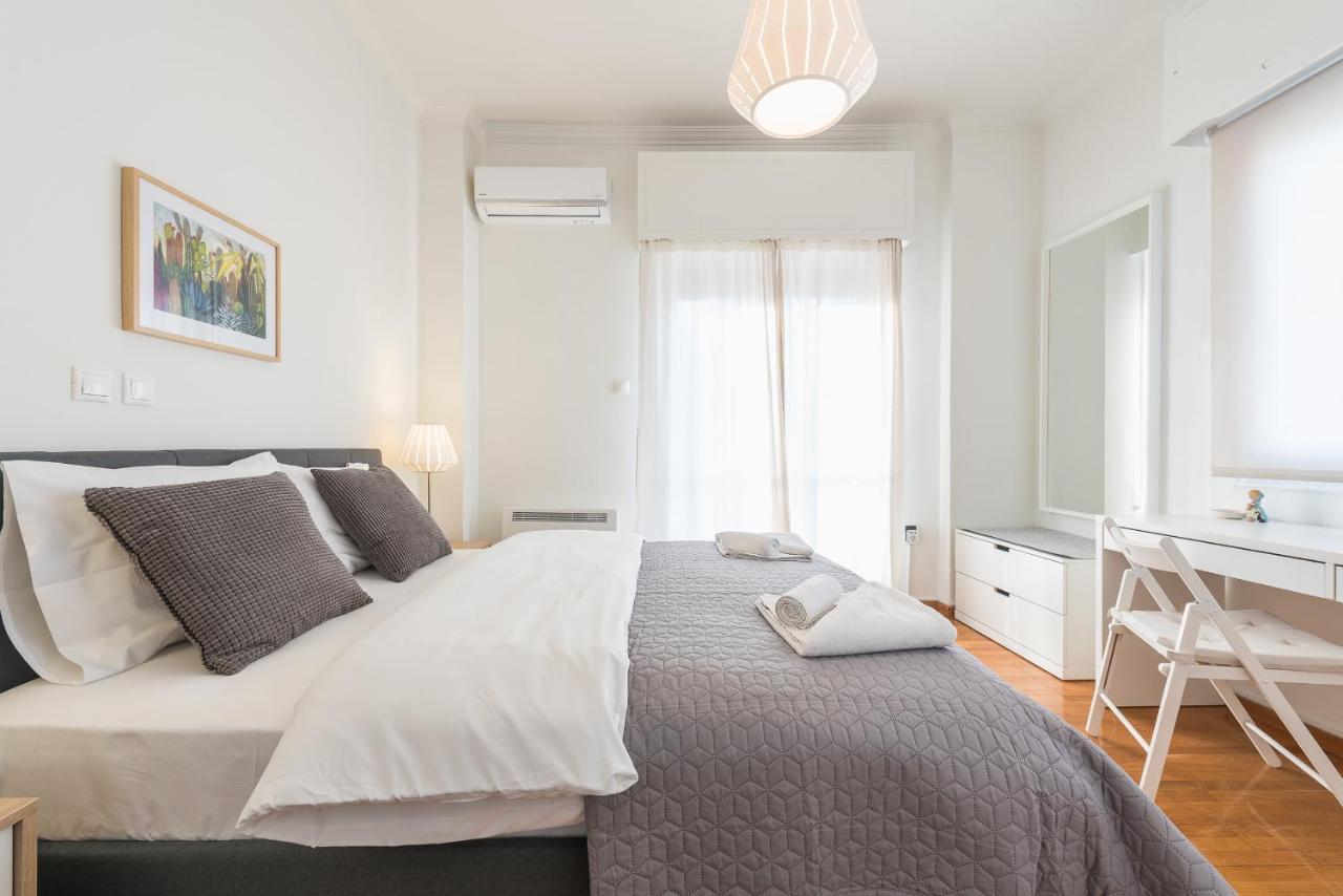 Cozy And Fresh Apt Close To Metro Athen Exterior foto