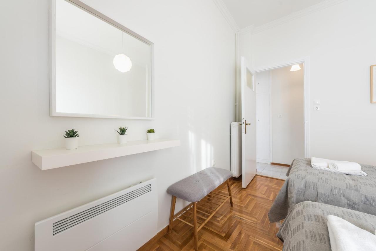 Cozy And Fresh Apt Close To Metro Athen Exterior foto
