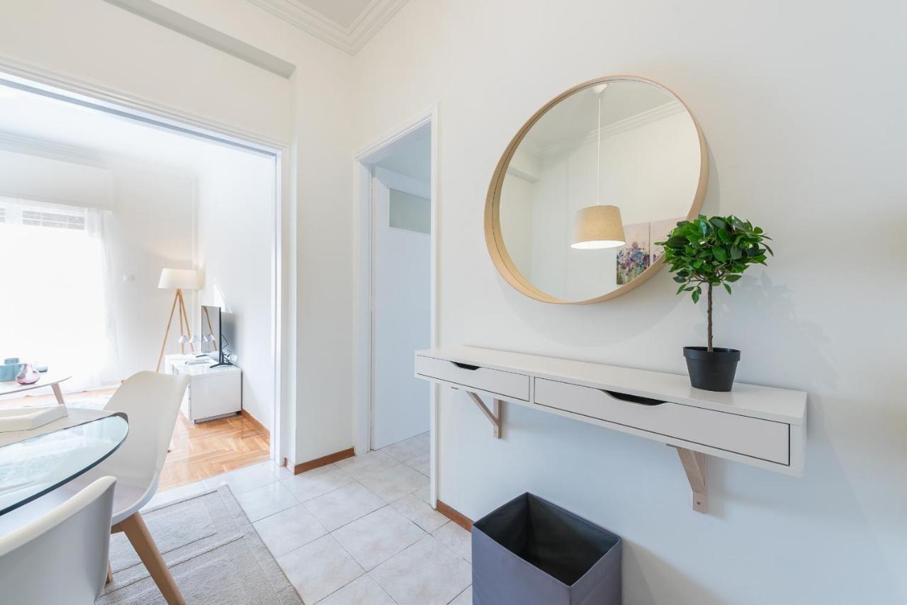 Cozy And Fresh Apt Close To Metro Athen Exterior foto